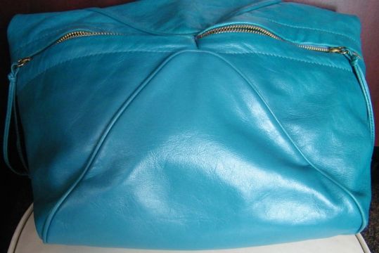 #handbag #purse #leatherrepair #beforeandafter